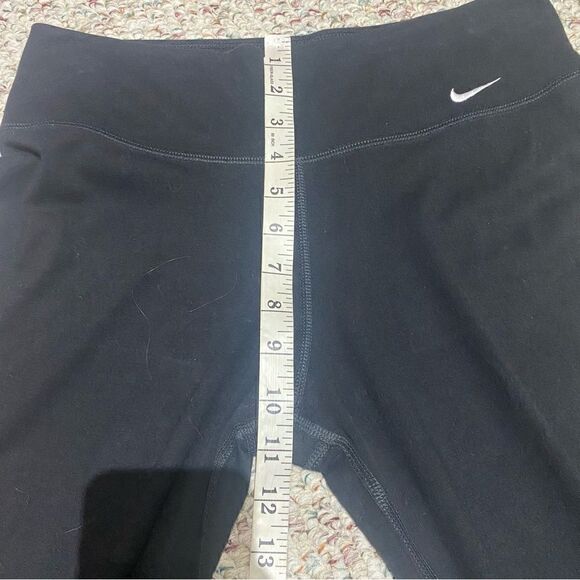 Nike Black Running Capris Ladies Size Medium - Picture 5 of 6